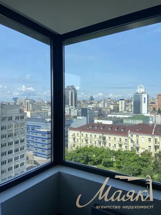 У Києві здають в оренду &quot;ексклюзивну&quot; квартиру за 200 тисяч на місяць: у чому її унікальність (фото)